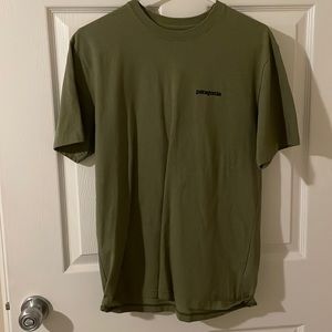 Small Patagonia t-shirt
